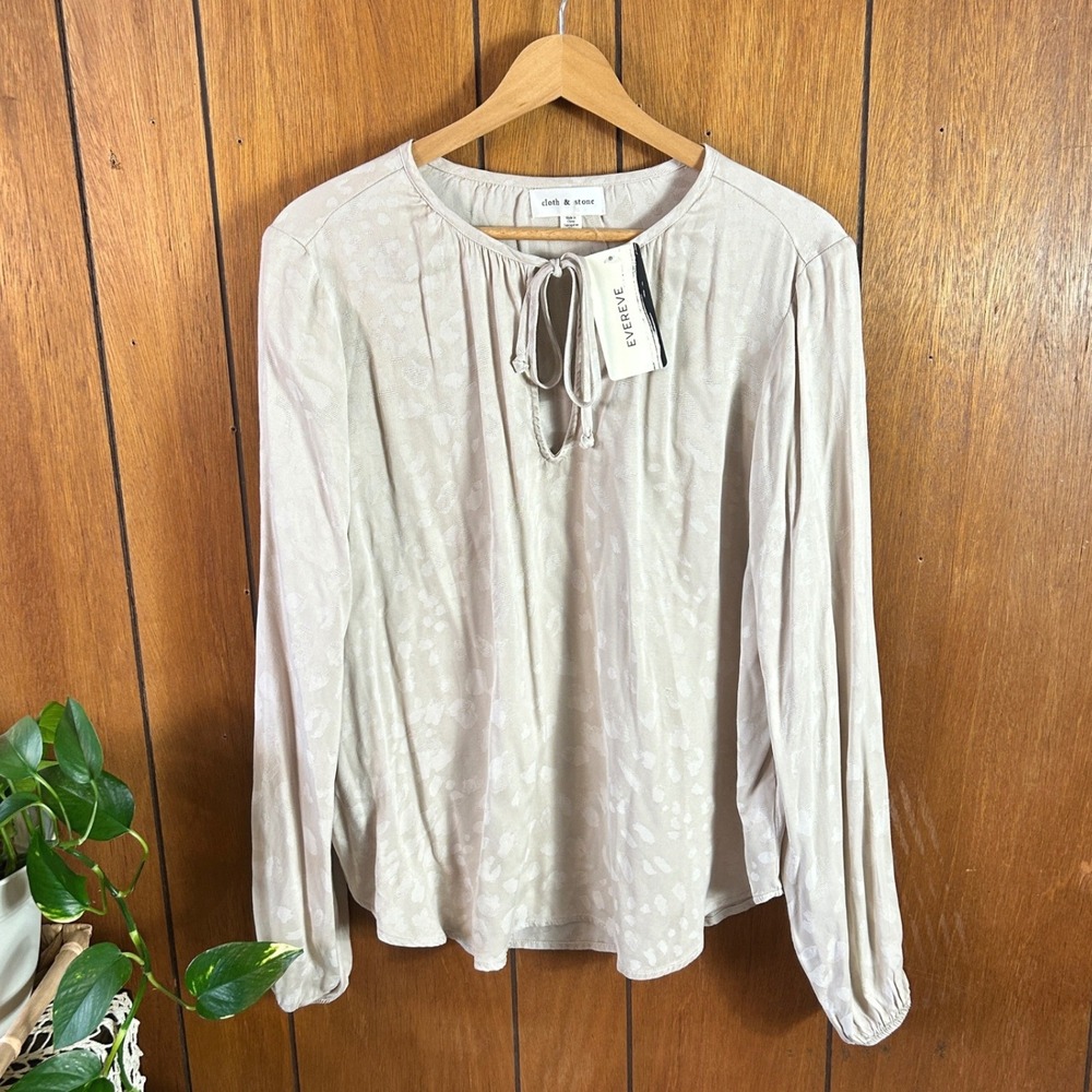 Cloth & Stone Evereve‎ Leopard Jacquard Top Champagne C1594-C84-302 Medium NWT